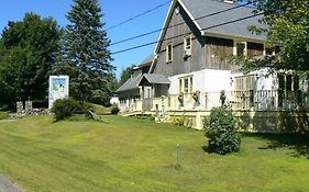 Auberge De La Tour Et Spa